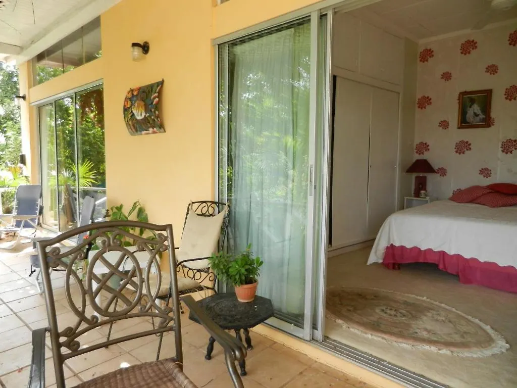 ***** Penzion Amazon Lodge Tunapuna Village Trinidad a Tobago